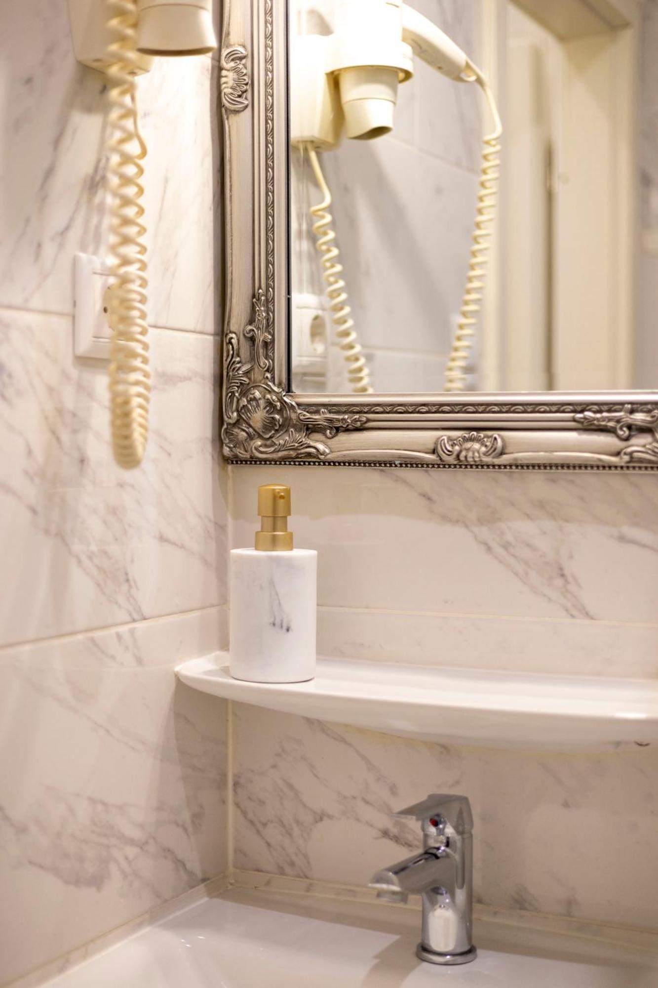 Exclusive Private Residence In The Center Of Bp W 4Bedrms, 4 Bathrms Budapest Esterno foto